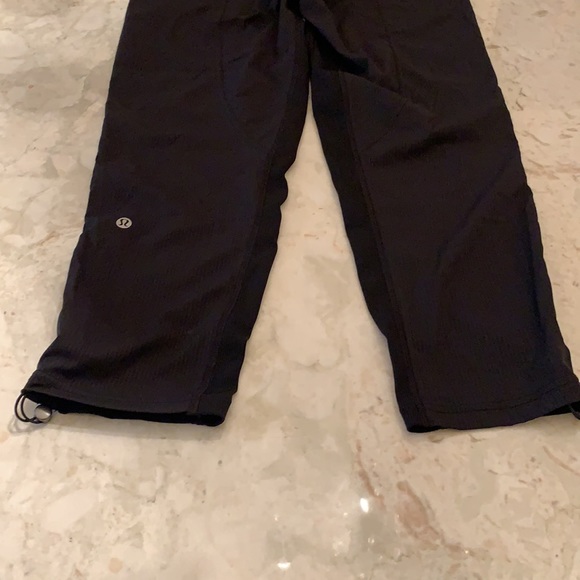 Lululemon jogger pants - Picture 7 of 8